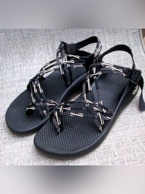 Chaco Black/Ivory ZX/3 Classic Sandals Geometric Women’s 11